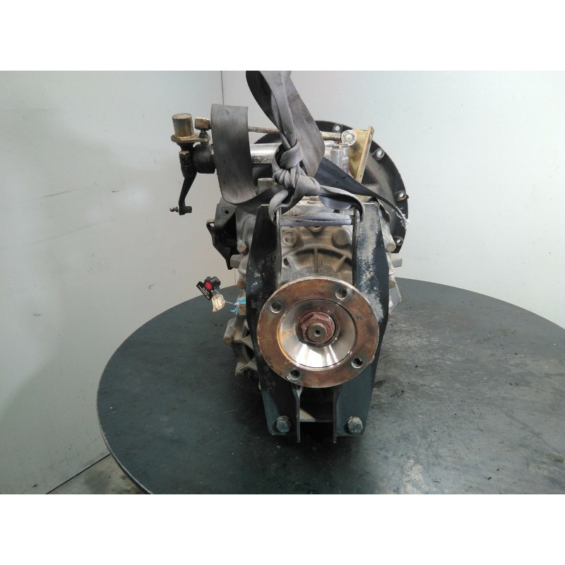 Recambio de caja cambios para nissan atlon referencia OEM IAM 2708950 130750106 M1-B4-117