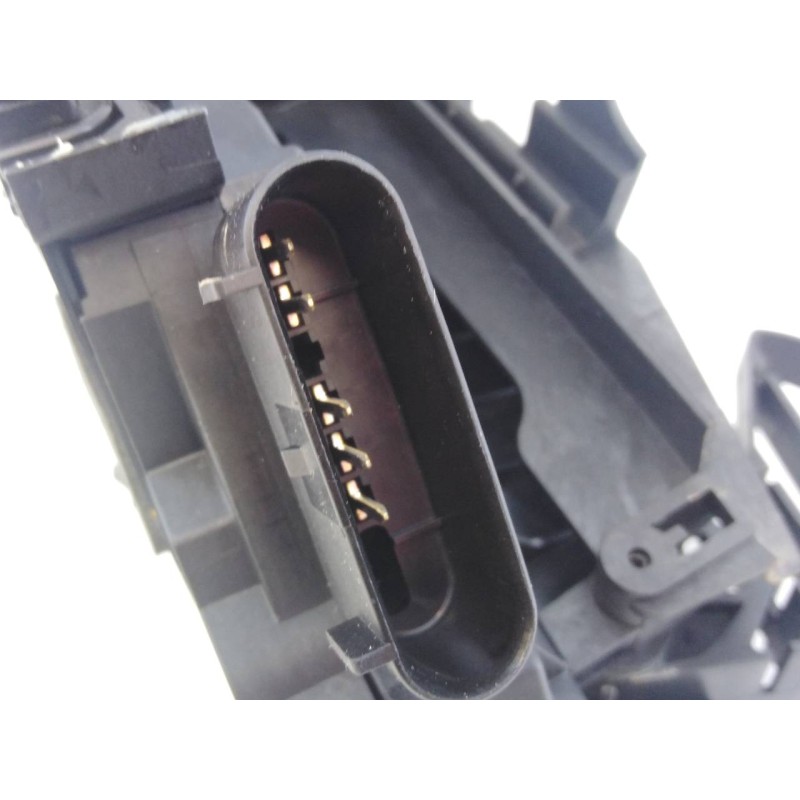 Recambio de cerradura puerta delantera izquierda para ford focus lim. trend referencia OEM IAM BM5AA21812AH 2070970 E2-A3-10-1