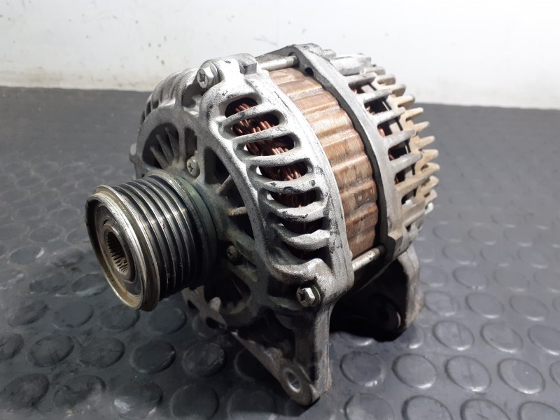 Recambio de alternador para nissan juke (f15) acenta referencia OEM IAM 231003VDIA A3TJ4081ZE P3-A5-8-1