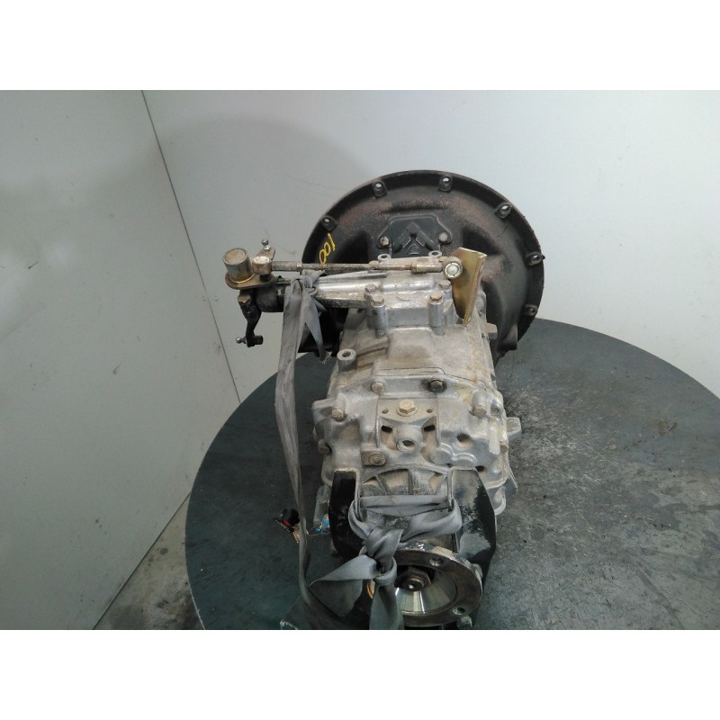 Recambio de caja cambios para nissan atlon referencia OEM IAM 2708950 130750106 M1-B4-117
