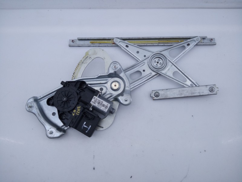 Recambio de elevalunas trasero derecho para renault scenic iii dynamique referencia OEM IAM 827303178R  E1-A1-28-2