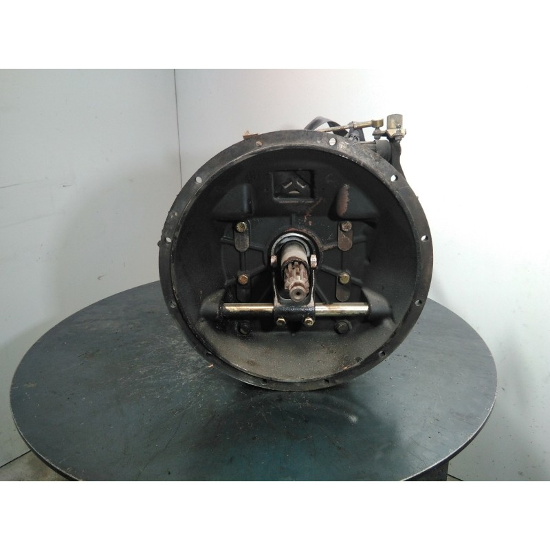 Recambio de caja cambios para nissan atlon referencia OEM IAM 2708950 130750106 M1-B4-117