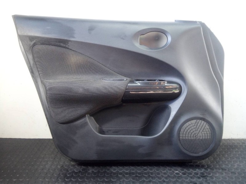 Recambio de guarnecido puerta delantera izquierda para nissan juke (f15) acenta referencia OEM IAM 809111KB0A 809011KB0A P2-A1-3