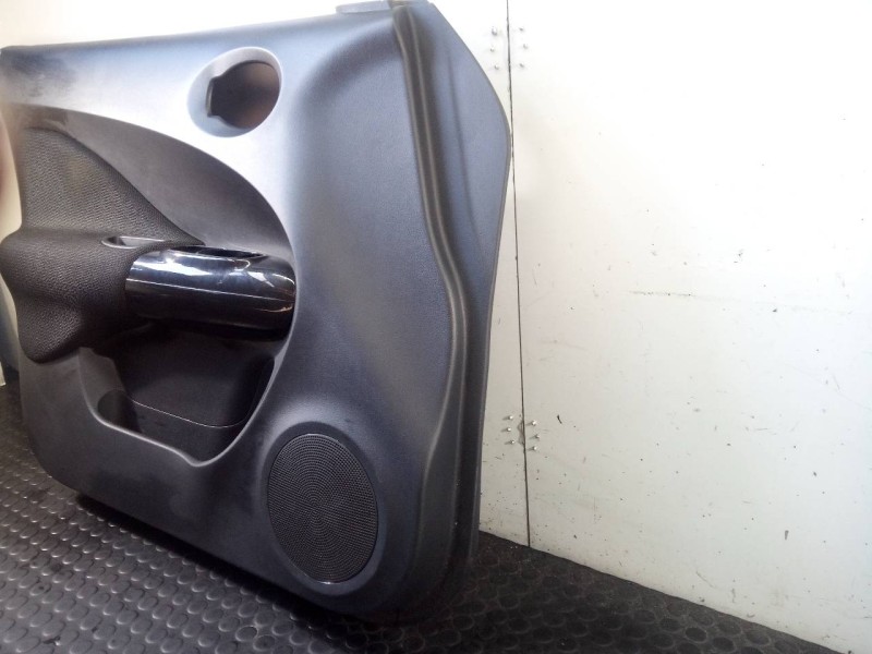 Recambio de guarnecido puerta delantera izquierda para nissan juke (f15) acenta referencia OEM IAM 809111KB0A 809011KB0A P2-A1-3