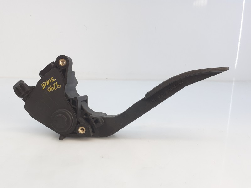 Recambio de pedal acelerador para nissan juke (f15) acenta referencia OEM IAM 180023RA0B  E3-B4-9-2