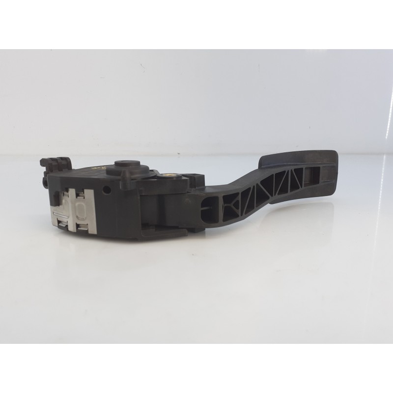 Recambio de pedal acelerador para nissan juke (f15) acenta referencia OEM IAM 180023RA0B  E3-B4-9-2
