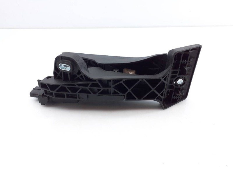 Recambio de pedal acelerador para kia sportage drive 2wd referencia OEM IAM B1000  E3-A3-31-3