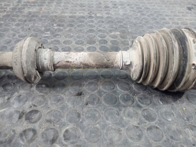 Recambio de transmision delantera derecha para jeep cherokee (xj) 2.5 td referencia OEM IAM   P1-A6-28