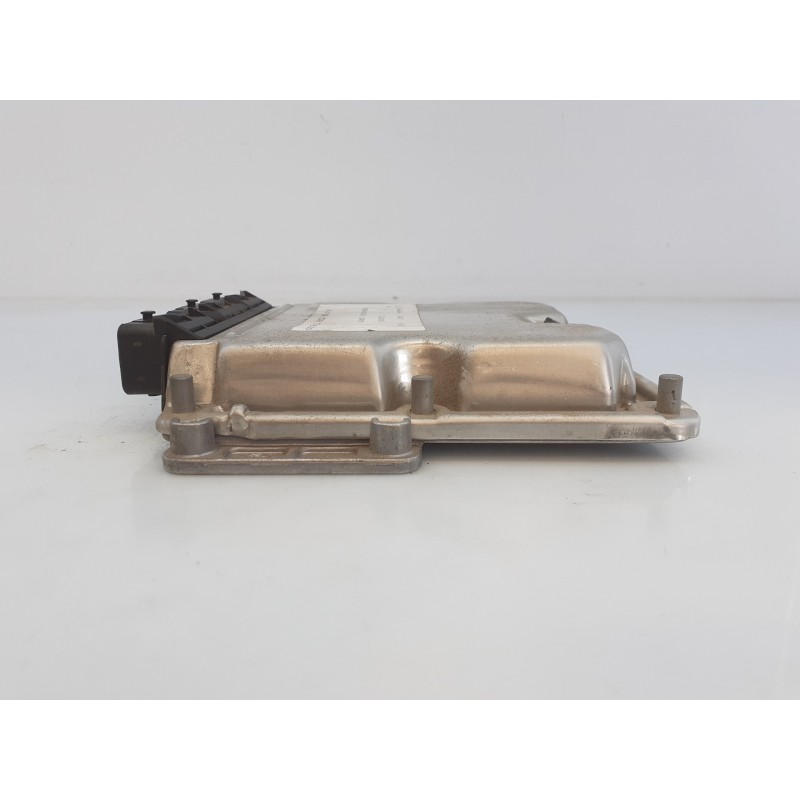 Recambio de centralita motor uce para peugeot 307 (s1) xr referencia OEM IAM 9653873280 0281011341 E3-B2-10-1