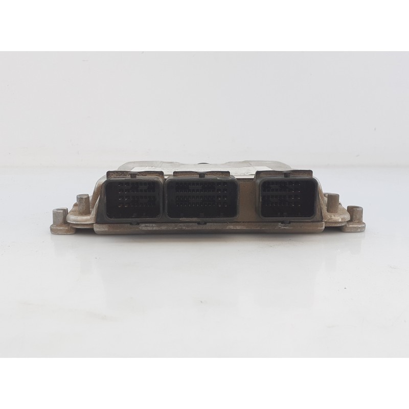 Recambio de centralita motor uce para peugeot 307 (s1) xr referencia OEM IAM 9653873280 0281011341 E3-B2-10-1