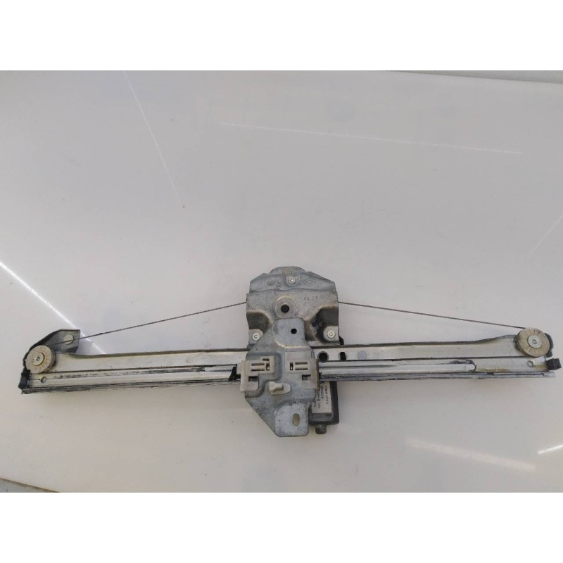 Recambio de elevalunas delantero izquierdo para dacia lodgy ambiance referencia OEM IAM 128001072E 3P4222A E1-A1-20-1