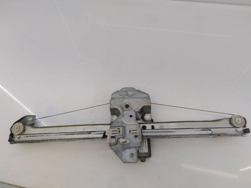 Recambio de elevalunas delantero izquierdo para dacia lodgy ambiance referencia OEM IAM 128001072E 3P4222A E1-A1-20-1