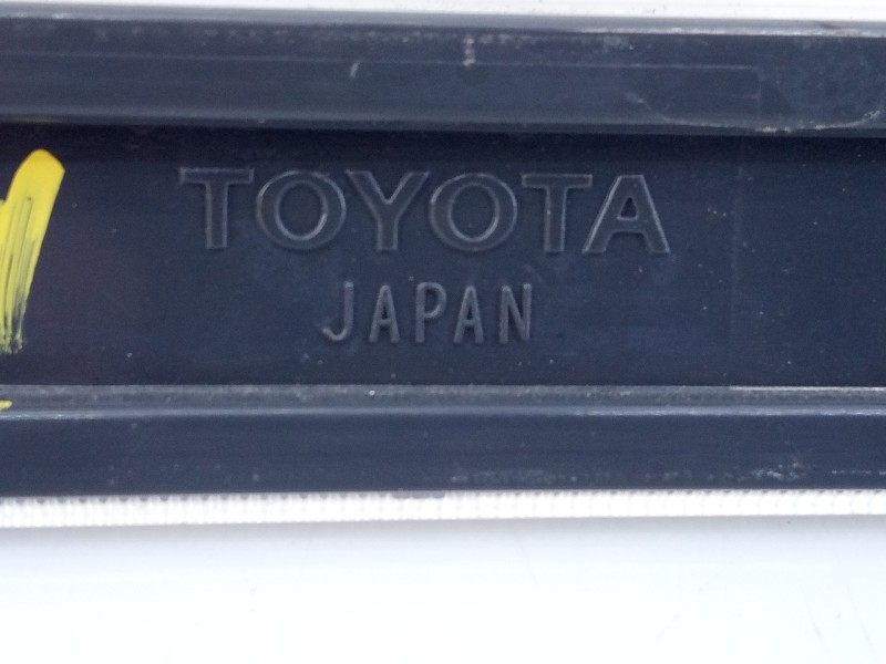 Recambio de luz central de freno para toyota rav4 hybrid 4x2 luxury referencia OEM IAM   E3-B2-12-2