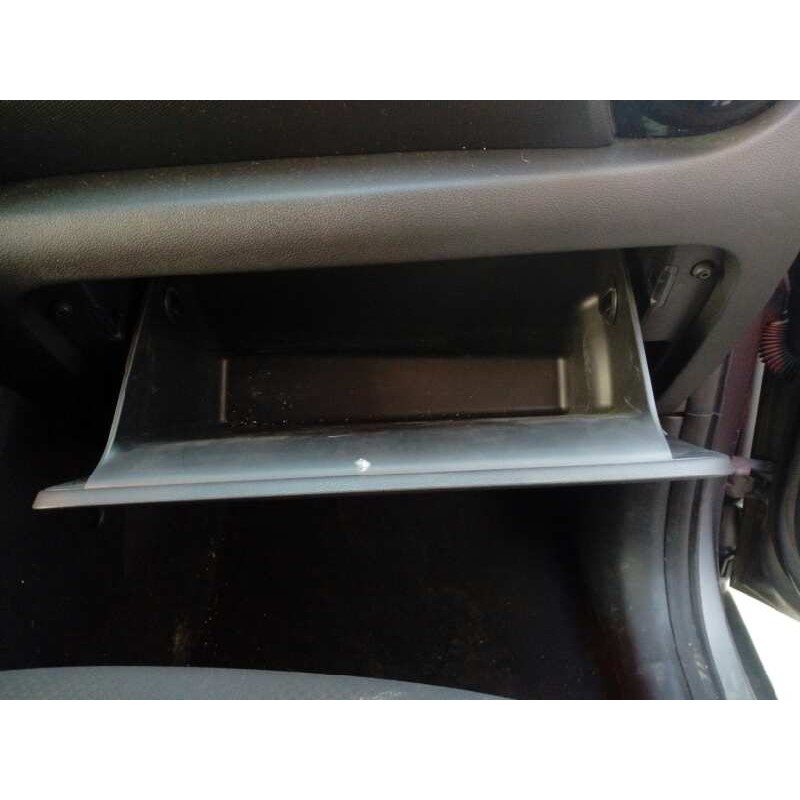 Recambio de guantera para hyundai kona style 2wd referencia OEM IAM   