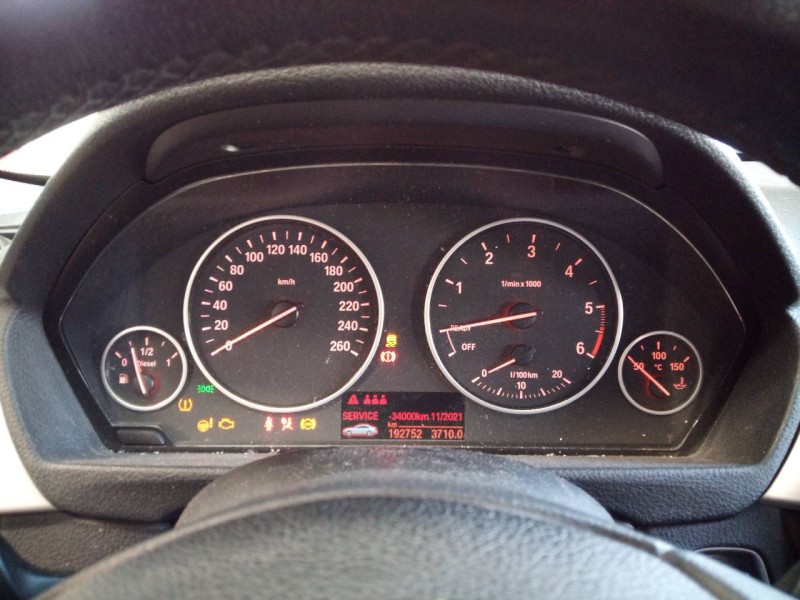 Recambio de cuadro instrumentos para bmw serie 3 lim. (f30) 316d referencia OEM IAM 17649411 236345604 E3-A2-23-3