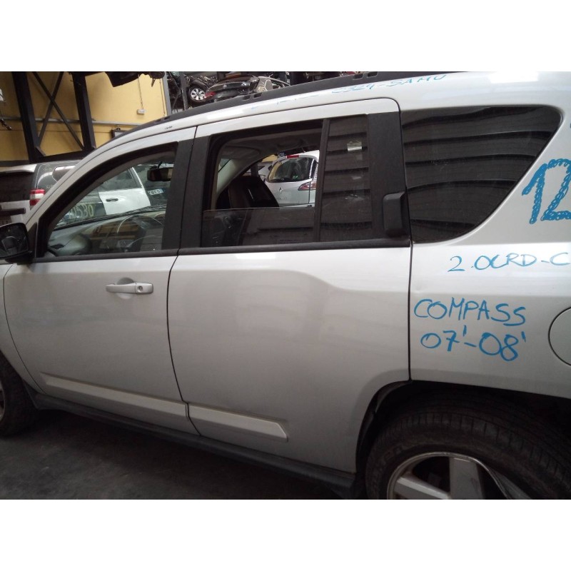 Recambio de puerta trasera izquierda para chrysler jeep compass limited referencia OEM IAM   