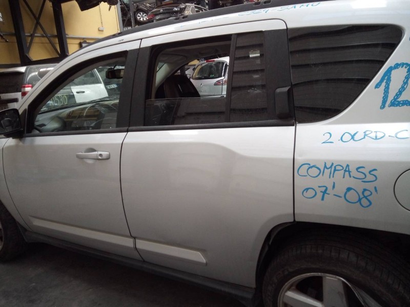 Recambio de puerta trasera izquierda para chrysler jeep compass limited referencia OEM IAM   