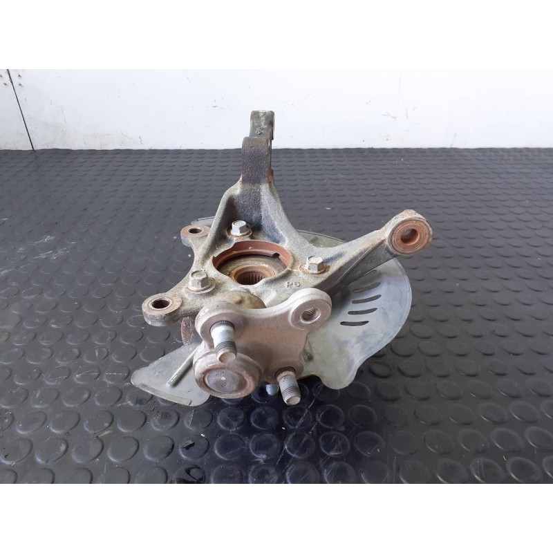 Recambio de mangueta delantera derecha para hyundai kona style 2wd referencia OEM IAM   P1-B5-38