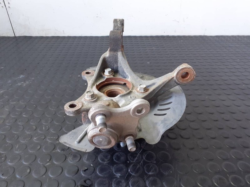 Recambio de mangueta delantera derecha para hyundai kona style 2wd referencia OEM IAM   P1-B5-38