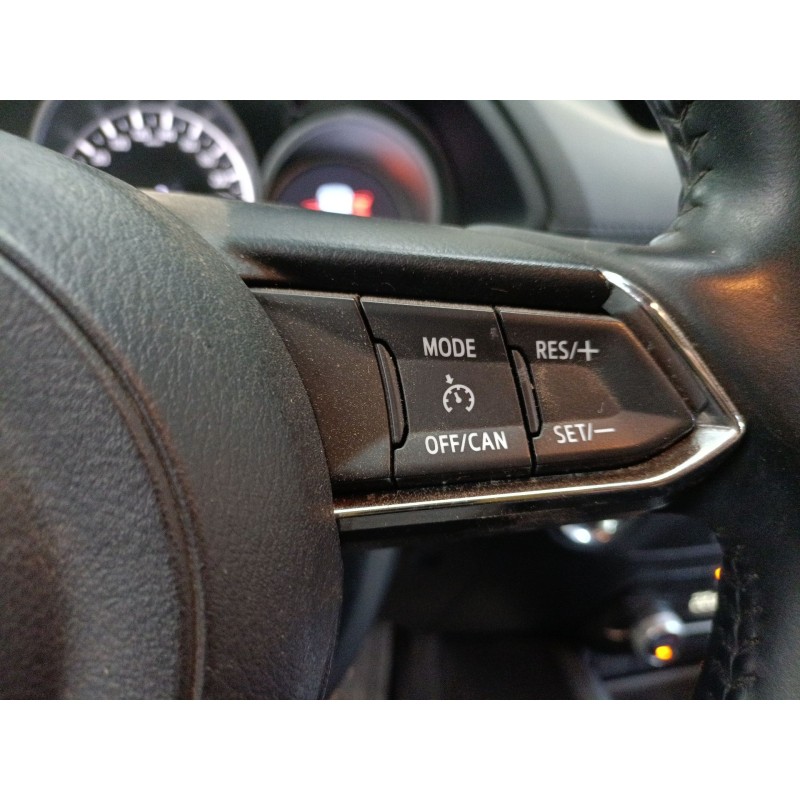 Recambio de volante para mazda cx-5 (kf) 2.0 referencia OEM IAM   