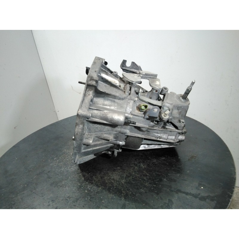 Recambio de caja cambios para renault clio iii confort dynamique referencia OEM IAM TL4002  M1-B3-153