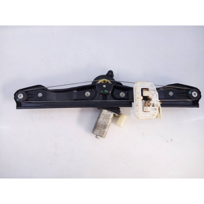 Recambio de elevalunas trasero derecho para bmw serie 3 lim. (f30) 316d referencia OEM IAM 7351050  E1-A3-44-2