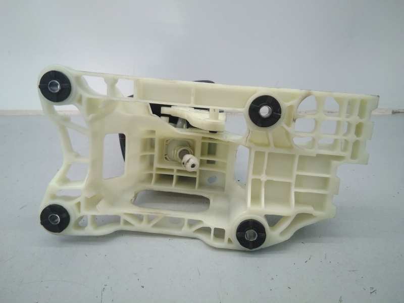 Recambio de palanca cambio para hyundai kona style 2wd referencia OEM IAM 43700J911  E2-B5-39-1