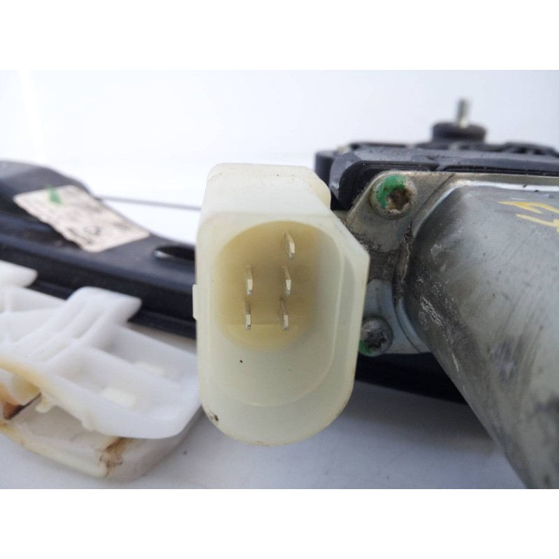 Recambio de elevalunas trasero derecho para bmw serie 3 lim. (f30) 316d referencia OEM IAM 7351050  E1-A3-44-2