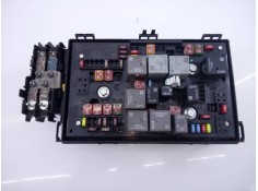 CAJA RELES / FUSIBLES 13313207 E3-A5-19-4