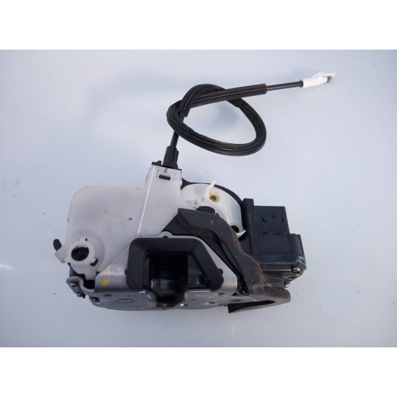 Recambio de cerradura puerta delantera derecha para opel insignia berlina cosmo referencia OEM IAM   E2-B6-64-1