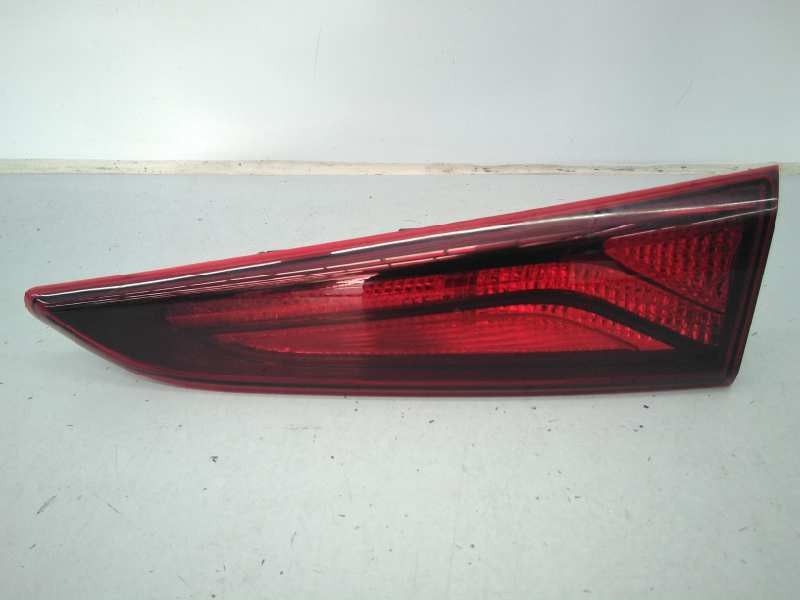 Recambio de piloto trasero derecho porton para hyundai kona style 2wd referencia OEM IAM   E2-B5-37-1