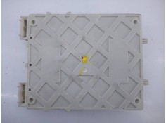 Recambio de caja reles / fusibles para volvo v40 momentum referencia OEM IAM 31453132 4014729071 E3-B5-43-4 2