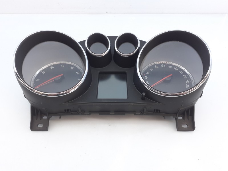 Recambio de cuadro instrumentos para opel insignia berlina cosmo referencia OEM IAM 365903926 A2C53440389 E3-A5-28-3