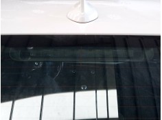 LUZ CENTRAL DE FRENO 