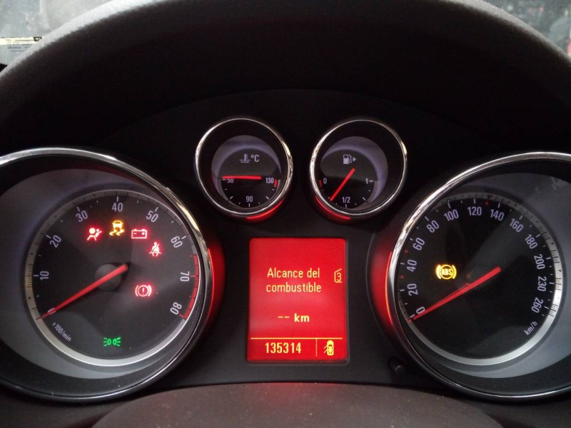 Recambio de cuadro instrumentos para opel insignia berlina cosmo referencia OEM IAM 365903926 A2C53440389 E3-A5-28-3