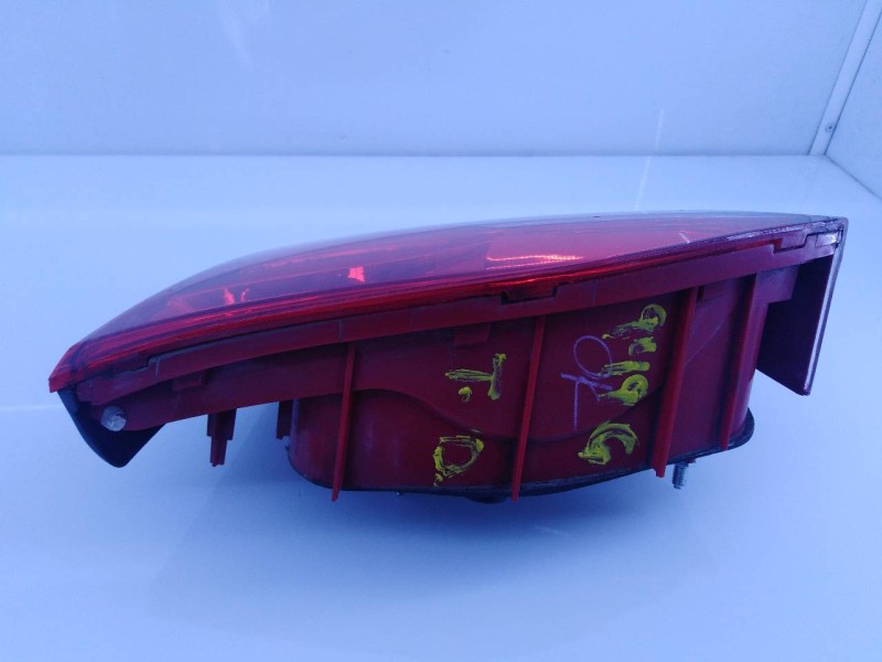 Recambio de piloto trasero derecho porton para volkswagen jetta (162) advance bluemotion referencia OEM IAM 5C6945260  