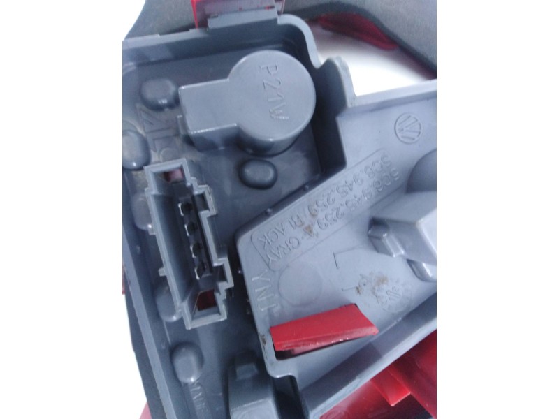 Recambio de piloto trasero izquierdo porton para volkswagen jetta (162) advance bluemotion referencia OEM IAM 5C6945259  