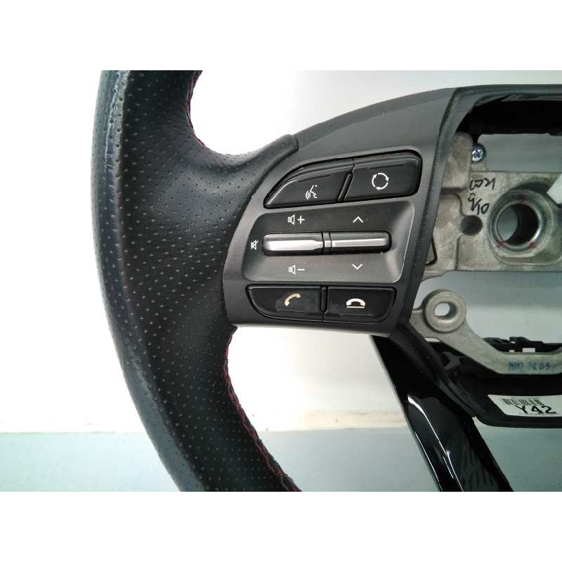 Recambio de volante para hyundai kona style 2wd referencia OEM IAM 56110J9390MGY  E2-B3-39-2