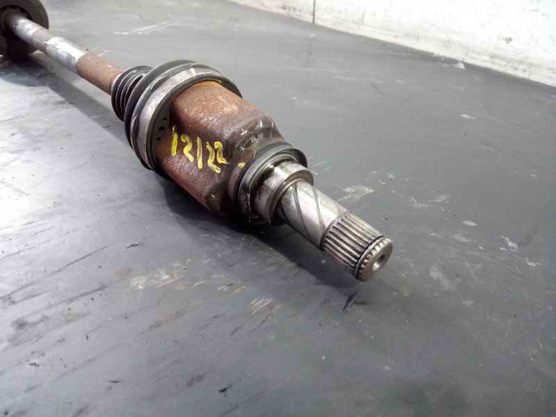 Recambio de transmision delantera derecha para dacia sandero stepway referencia OEM IAM 391007857R  P1-A6-14