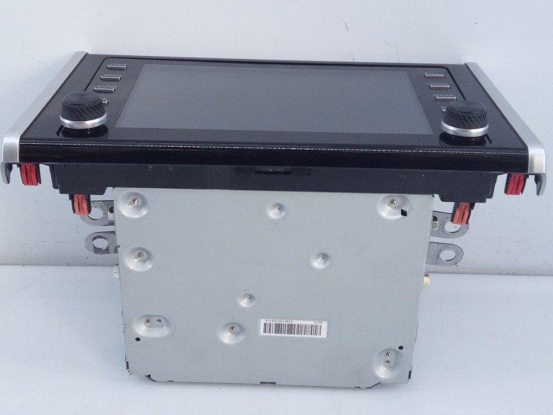 Recambio de sistema navegacion gps para toyota rav4 hybrid 4x2 luxury referencia OEM IAM 8614042C00 23A210075977A E3-B2-12-2