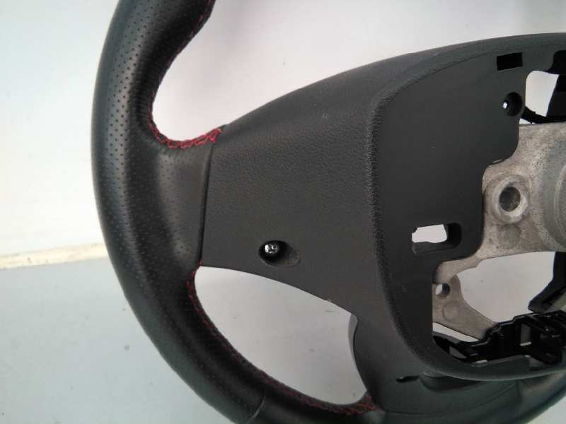 Recambio de volante para hyundai kona style 2wd referencia OEM IAM 56110J9390MGY  E2-B3-39-2