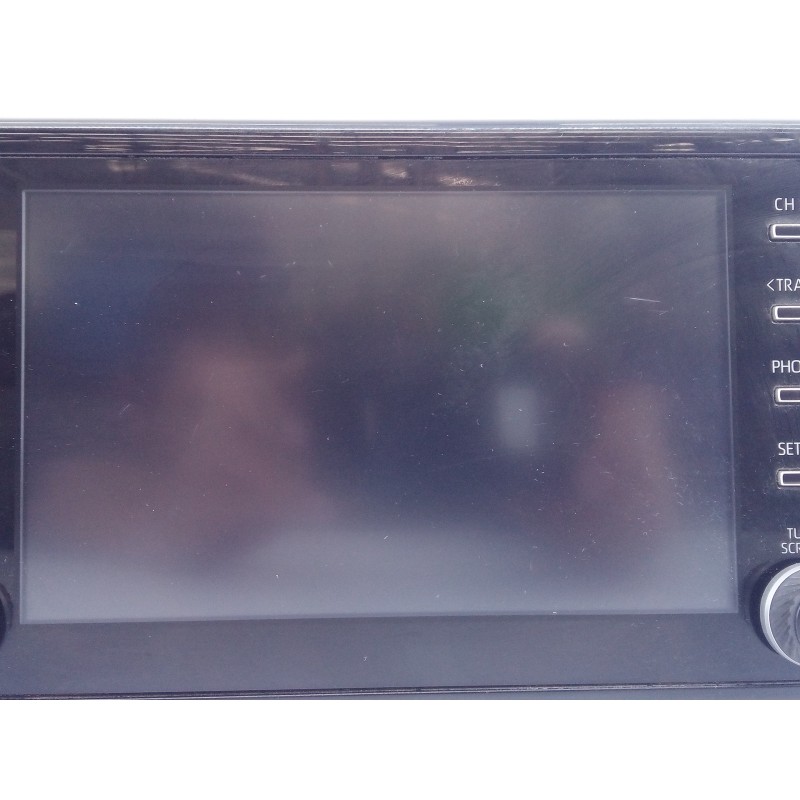 Recambio de sistema navegacion gps para toyota rav4 hybrid 4x2 luxury referencia OEM IAM 8614042C00 23A210075977A E3-B2-12-2