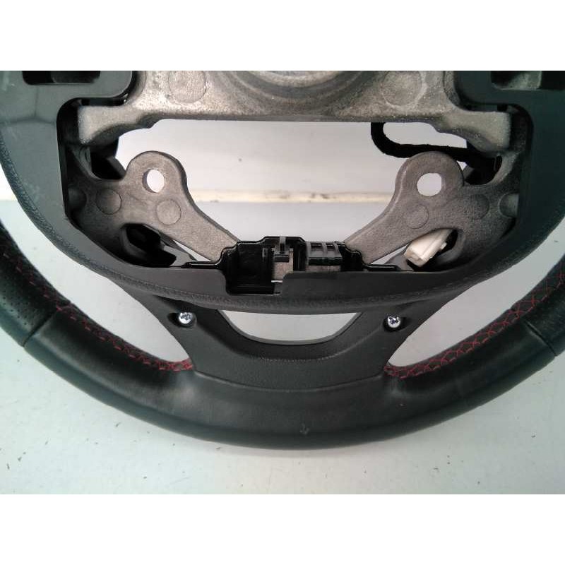 Recambio de volante para hyundai kona style 2wd referencia OEM IAM 56110J9390MGY  E2-B3-39-2