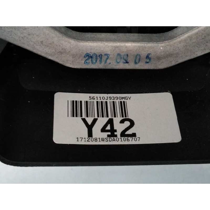 Recambio de volante para hyundai kona style 2wd referencia OEM IAM 56110J9390MGY  E2-B3-39-2