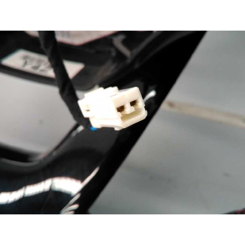 Recambio de volante para hyundai kona style 2wd referencia OEM IAM 56110J9390MGY  E2-B3-39-2