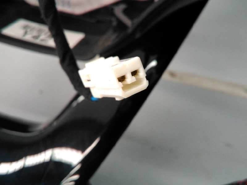 Recambio de volante para hyundai kona style 2wd referencia OEM IAM 56110J9390MGY  E2-B3-39-2