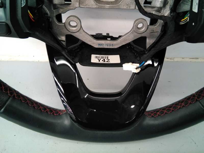 Recambio de volante para hyundai kona style 2wd referencia OEM IAM 56110J9390MGY  E2-B3-39-2