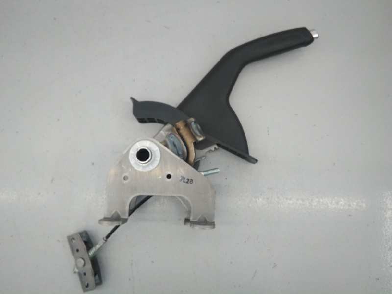 Recambio de palanca freno de mano para hyundai kona style 2wd referencia OEM IAM   E2-B5-39-1
