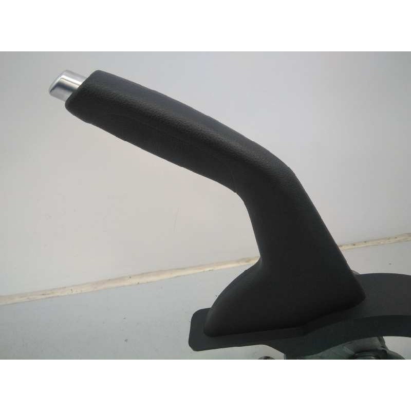 Recambio de palanca freno de mano para hyundai kona style 2wd referencia OEM IAM   E2-B5-39-1
