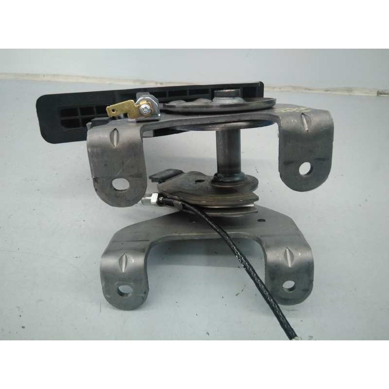 Recambio de palanca freno de mano para hyundai kona style 2wd referencia OEM IAM   E2-B5-39-1